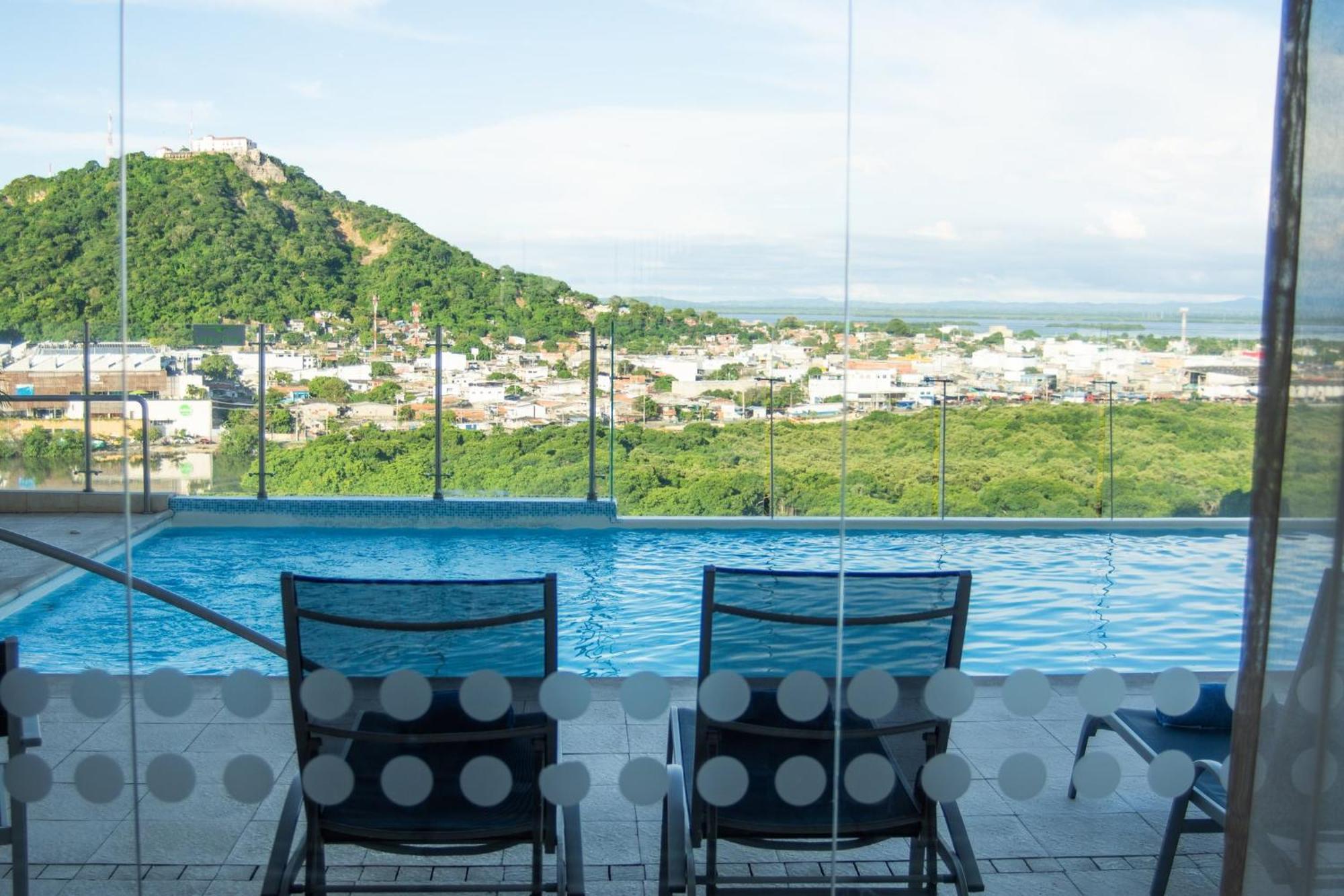 Holiday Inn Express Cartagena Manga By Ihg Экстерьер фото